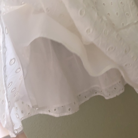 White ruffle mini skirt Anthropologie small petite NWT - Picture 4 of 6